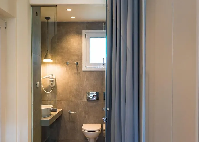 Fani Luxury Boutique 斯塔夫罗斯