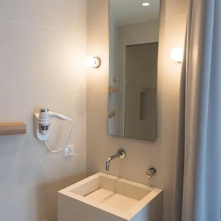 Fani Luxury Boutique ستافروس